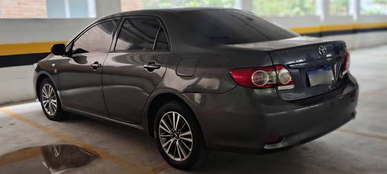 TOYOTA COROLLA 1.8 XLI 16V FLEX 4P AUTOMÁTICO